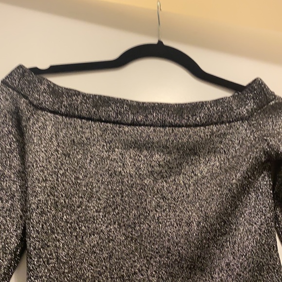 Super down off shoulder silver long sleeve top - Picture 3 of 4